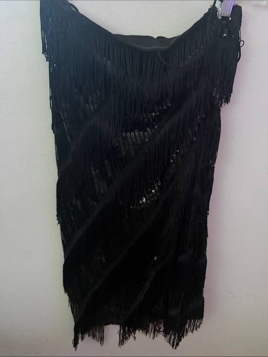 Forever 21 Dresses & Skirts - Forever 21 Black Fringe Sequin Bodycon Dress